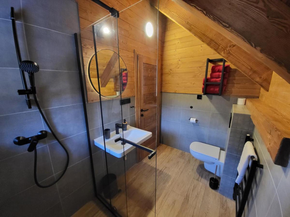 Hillview Jasna Chalet เดมานอฟสกา โดลินา ภายนอก รูปภาพ